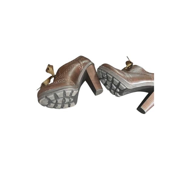 Maurice’s Brown Oxford Wingtip 4” Stacked Heel Size 7 - Picture 7 of 11